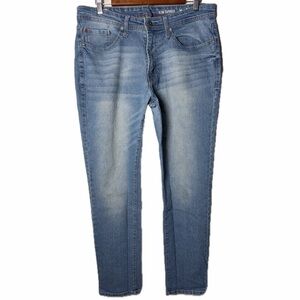 MBX Men’s Slim Jeans Waist 34 Length 32 Blue Distressed Fade Denim Casual